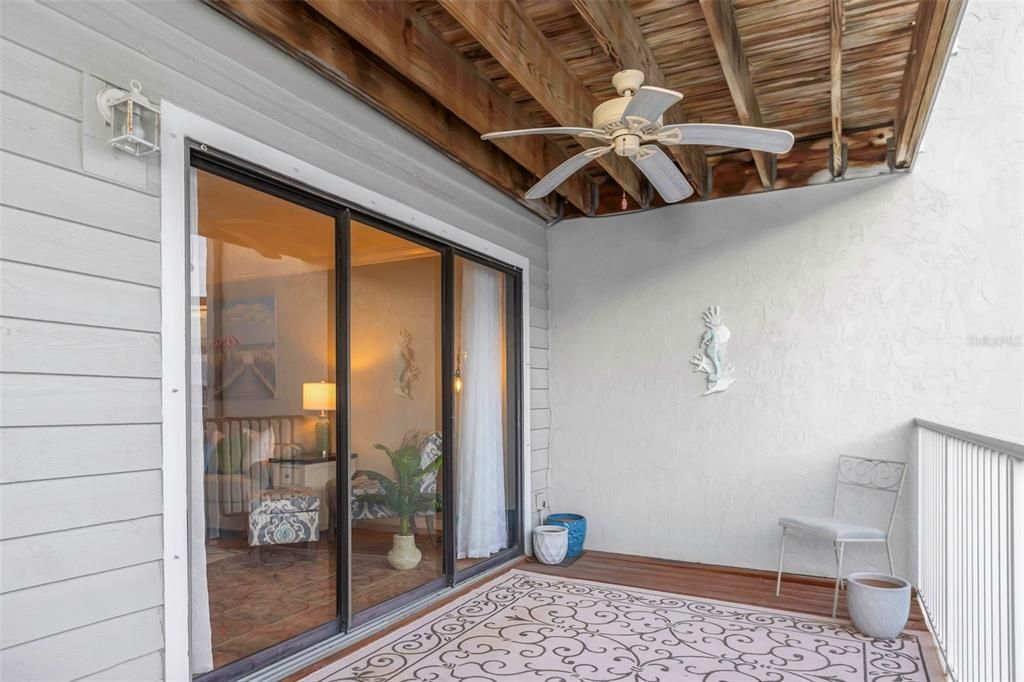 For Sale: $475,000 (2 beds, 2 baths, 1475 Square Feet)