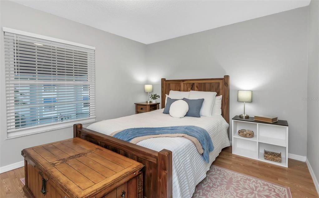 For Sale: $475,000 (2 beds, 2 baths, 1475 Square Feet)