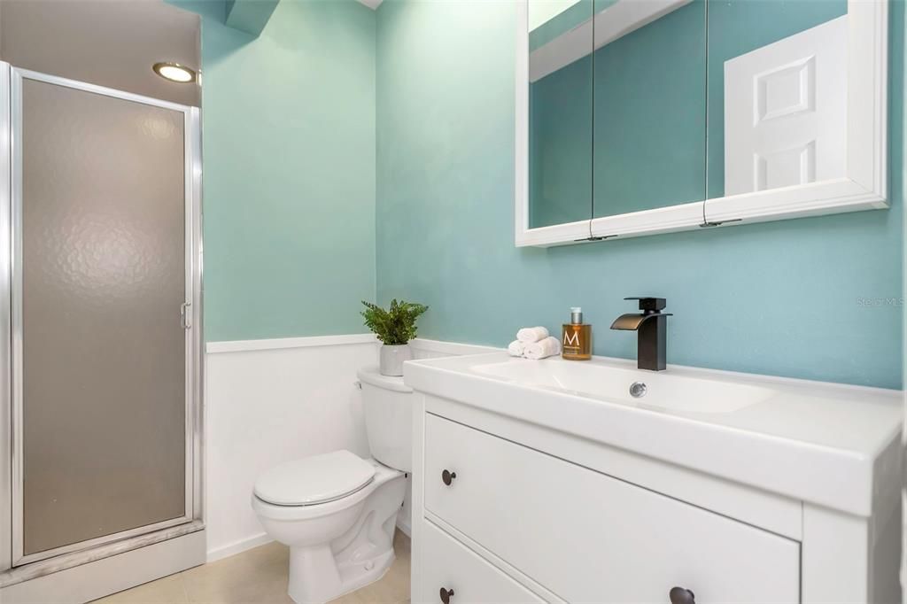 For Sale: $475,000 (2 beds, 2 baths, 1475 Square Feet)