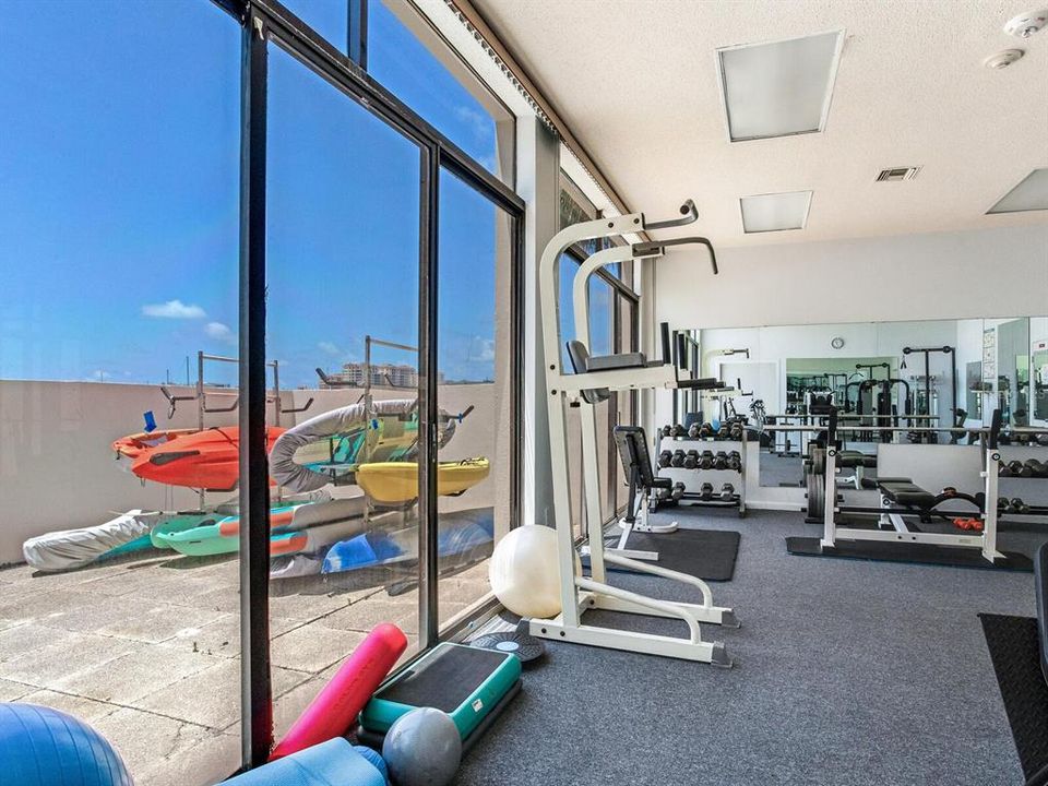 Activo con contrato: $430,000 (2 camas, 2 baños, 1350 Pies cuadrados)