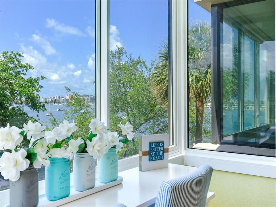 Activo con contrato: $430,000 (2 camas, 2 baños, 1350 Pies cuadrados)