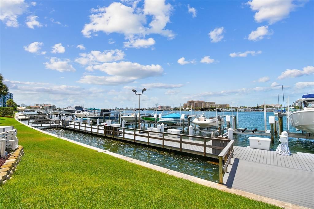 Activo con contrato: $430,000 (2 camas, 2 baños, 1350 Pies cuadrados)