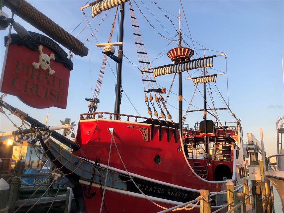 Activo con contrato: $430,000 (2 camas, 2 baños, 1350 Pies cuadrados)