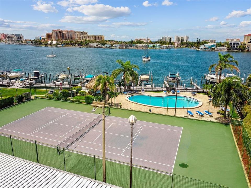 Activo con contrato: $430,000 (2 camas, 2 baños, 1350 Pies cuadrados)