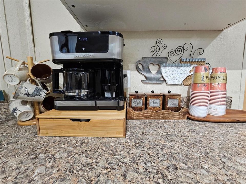 出租: $5,500 (3 贝兹, 2 浴室, 1512 平方英尺)