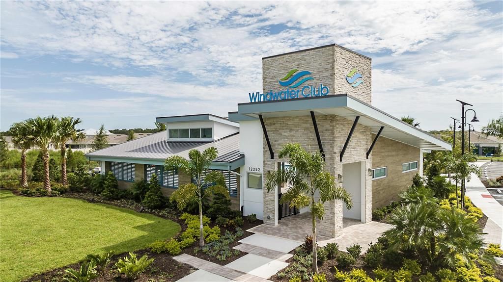 合同活跃: $479,171 (4 贝兹, 3 浴室, 2005 平方英尺)