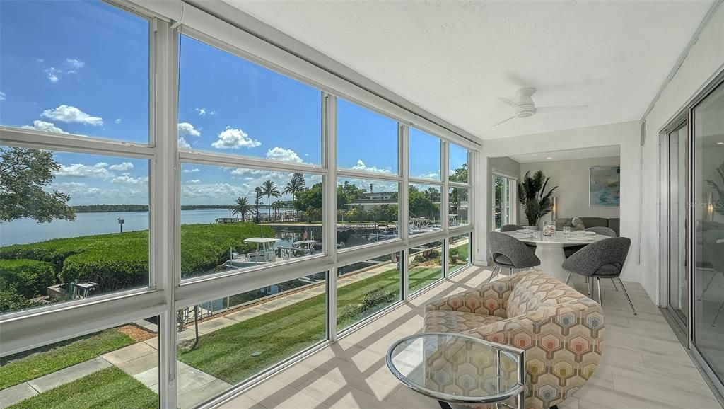 For Sale: $725,000 (2 beds, 2 baths, 1312 Square Feet)