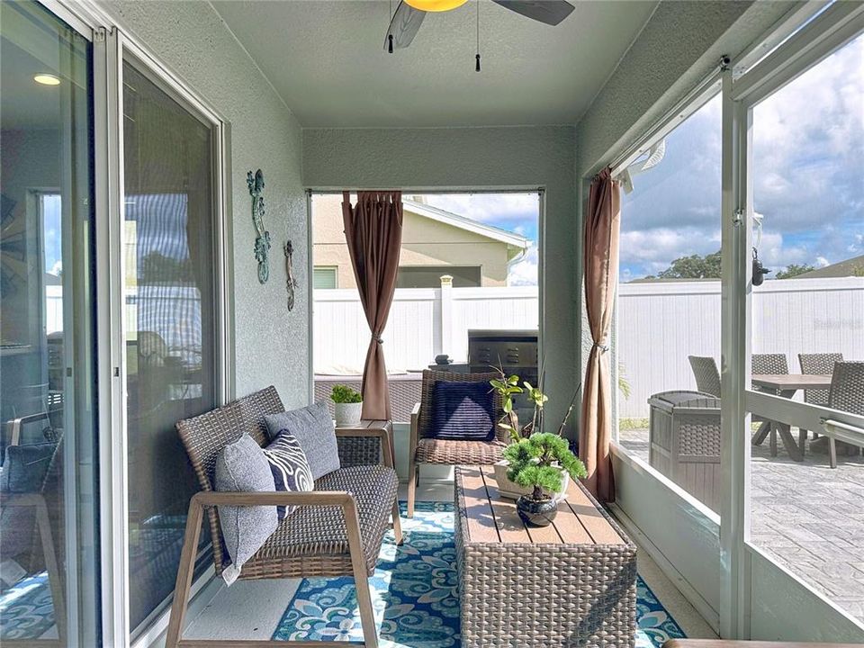 Active With Contract: $315,000 (3 beds, 2 baths, 1884 Square Feet)