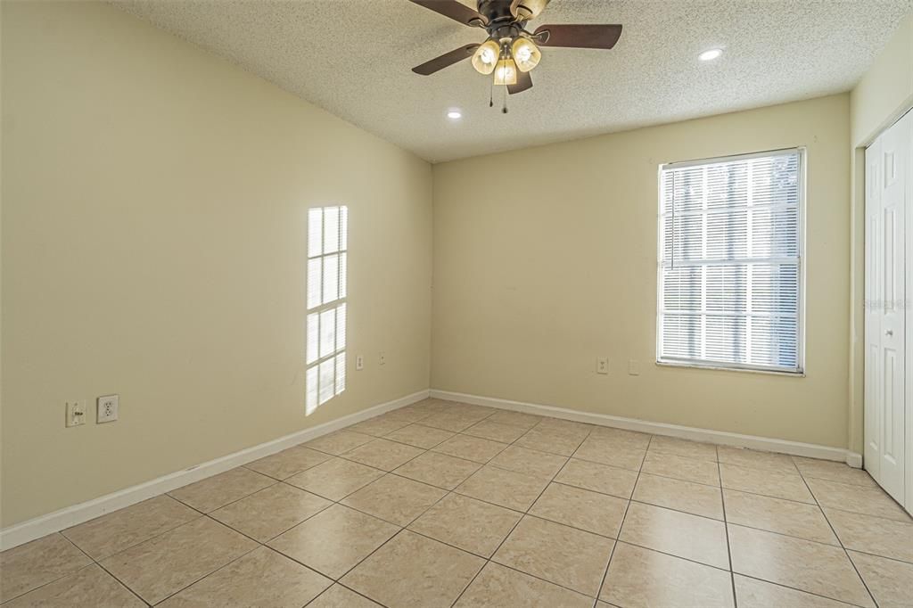 En Renta: $1,898 (3 camas, 2 baños, 1400 Pies cuadrados)