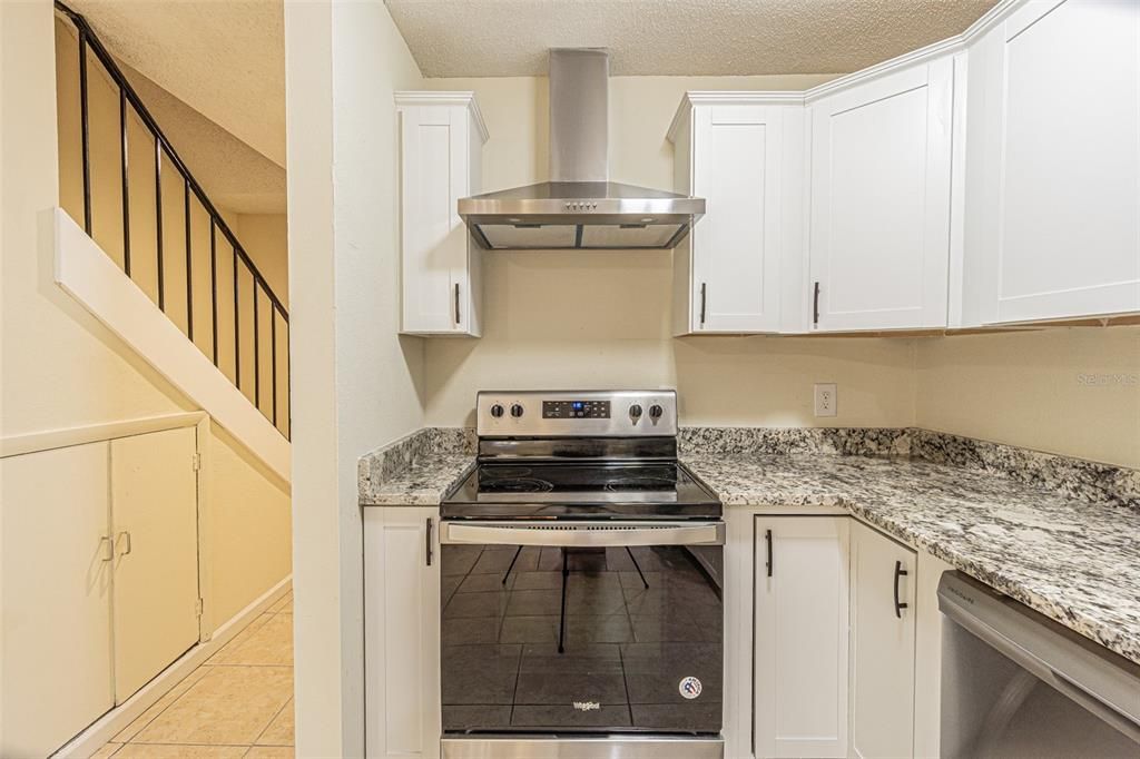 En Renta: $1,898 (3 camas, 2 baños, 1400 Pies cuadrados)