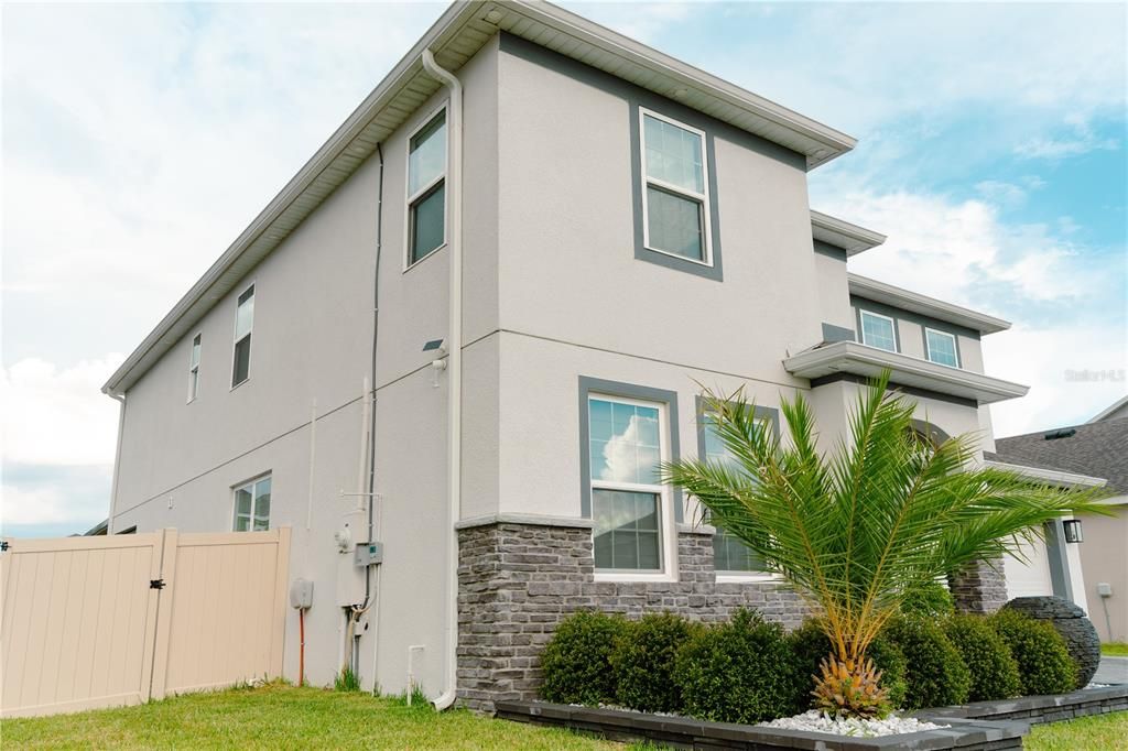 En Venta: $789,000 (5 camas, 3 baños, 3199 Pies cuadrados)