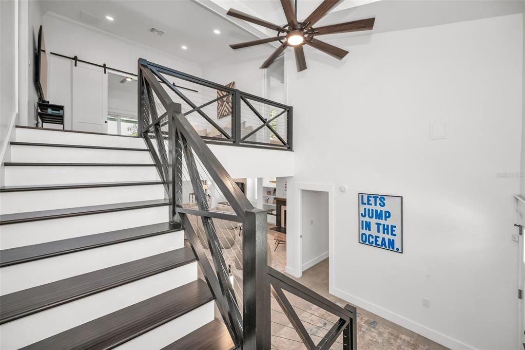 合同活跃: $2,685,000 (4 贝兹, 4 浴室, 4171 平方英尺)