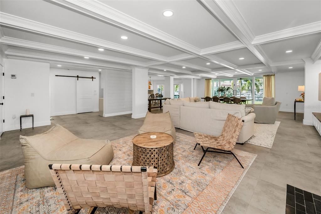 合同活跃: $2,685,000 (4 贝兹, 4 浴室, 4171 平方英尺)