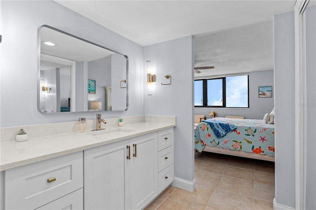 Activo con contrato: $485,000 (2 camas, 2 baños, 1347 Pies cuadrados)