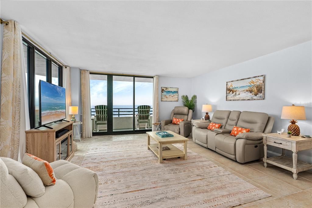 Activo con contrato: $485,000 (2 camas, 2 baños, 1347 Pies cuadrados)