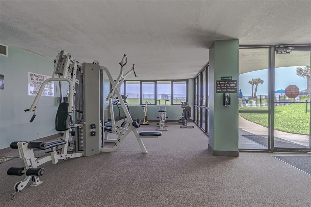 Activo con contrato: $485,000 (2 camas, 2 baños, 1347 Pies cuadrados)