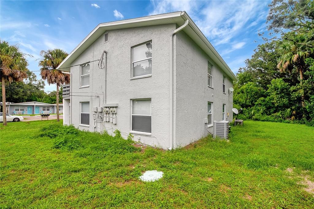 Active With Contract: $1,699,900 (0 beds, 0 baths, 7044 Square Feet)