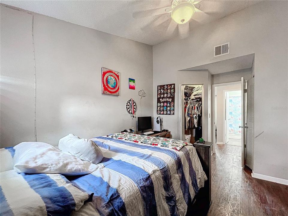 Active With Contract: $88,800 (2 beds, 2 baths, 1008 Square Feet)