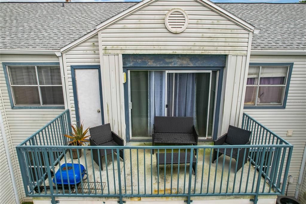 Active With Contract: $88,800 (2 beds, 2 baths, 1008 Square Feet)