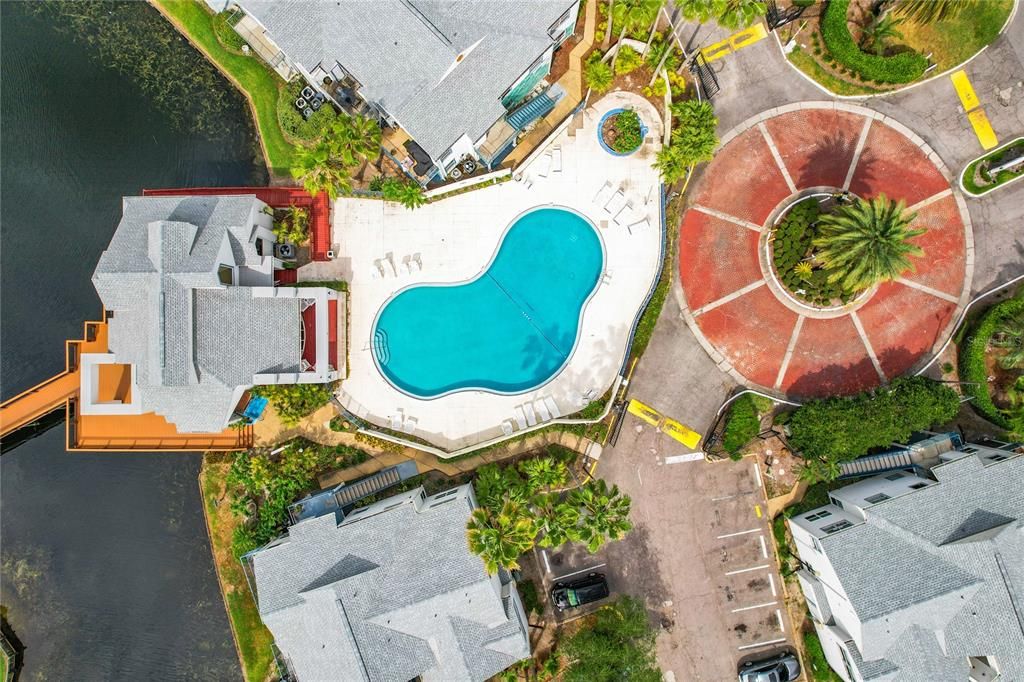 Active With Contract: $88,800 (2 beds, 2 baths, 1008 Square Feet)