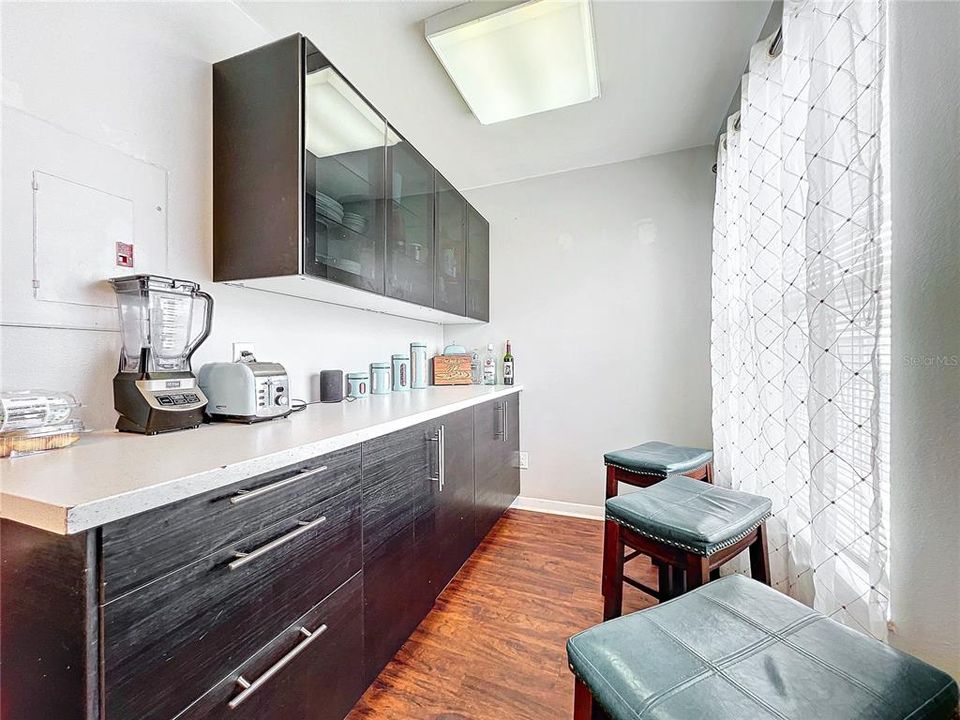 Active With Contract: $88,800 (2 beds, 2 baths, 1008 Square Feet)