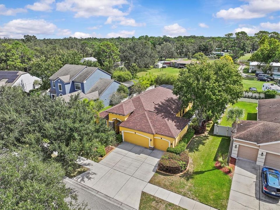 Active With Contract: $515,000 (3 beds, 2 baths, 2015 Square Feet)