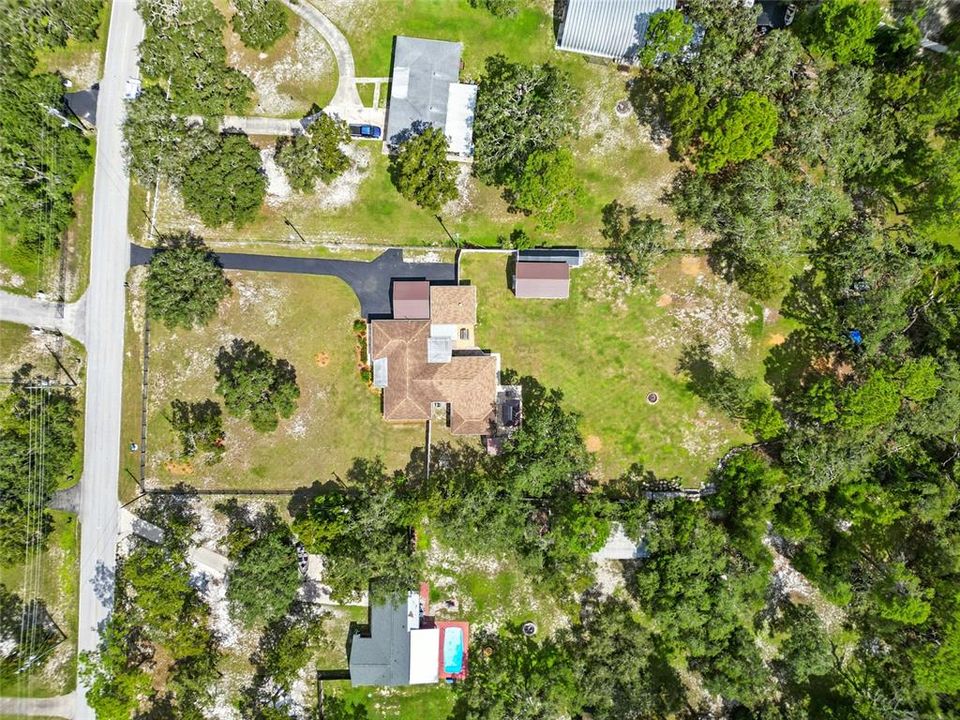 合同活跃: $649,000 (4 贝兹, 2 浴室, 2370 平方英尺)