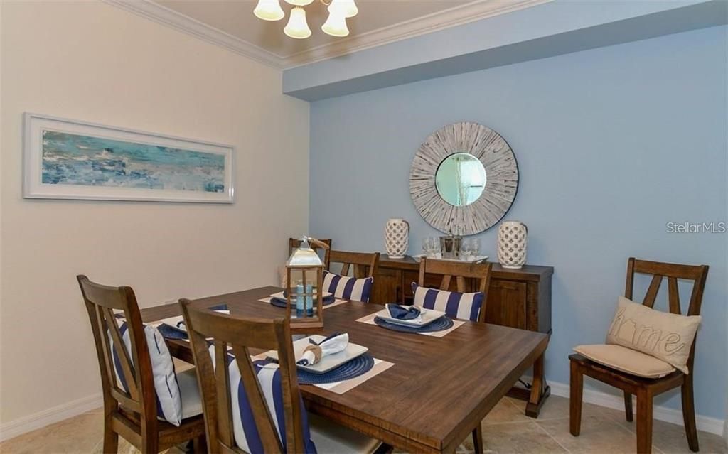 For Rent: $6,500 (3 beds, 2 baths, 1286 Square Feet)