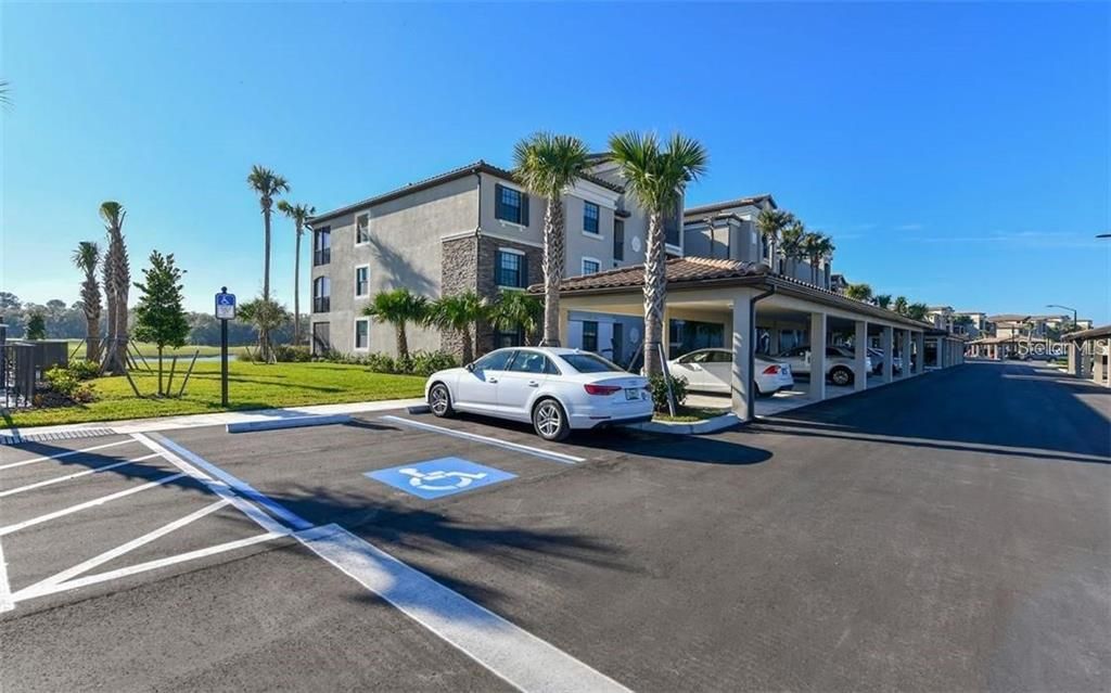 For Rent: $6,500 (3 beds, 2 baths, 1286 Square Feet)