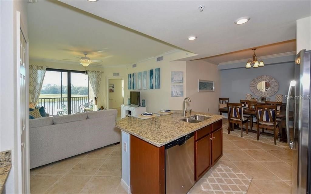 For Rent: $6,500 (3 beds, 2 baths, 1286 Square Feet)