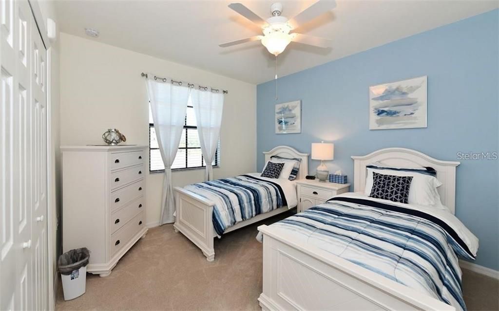 For Rent: $6,500 (3 beds, 2 baths, 1286 Square Feet)