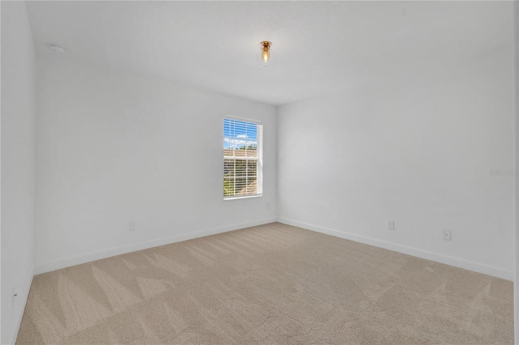 For Sale: $349,000 (4 beds, 3 baths, 2534 Square Feet)