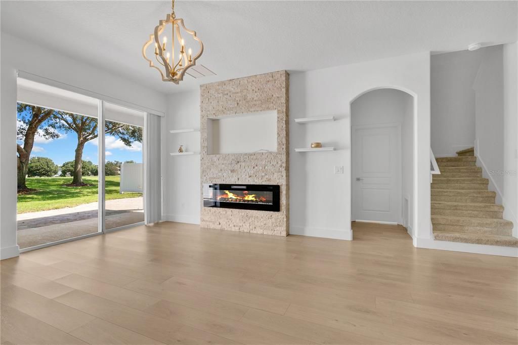 For Sale: $349,000 (4 beds, 3 baths, 2534 Square Feet)