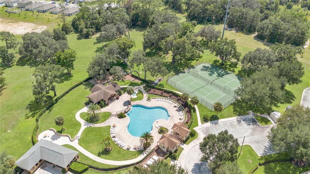 For Sale: $349,000 (4 beds, 3 baths, 2534 Square Feet)