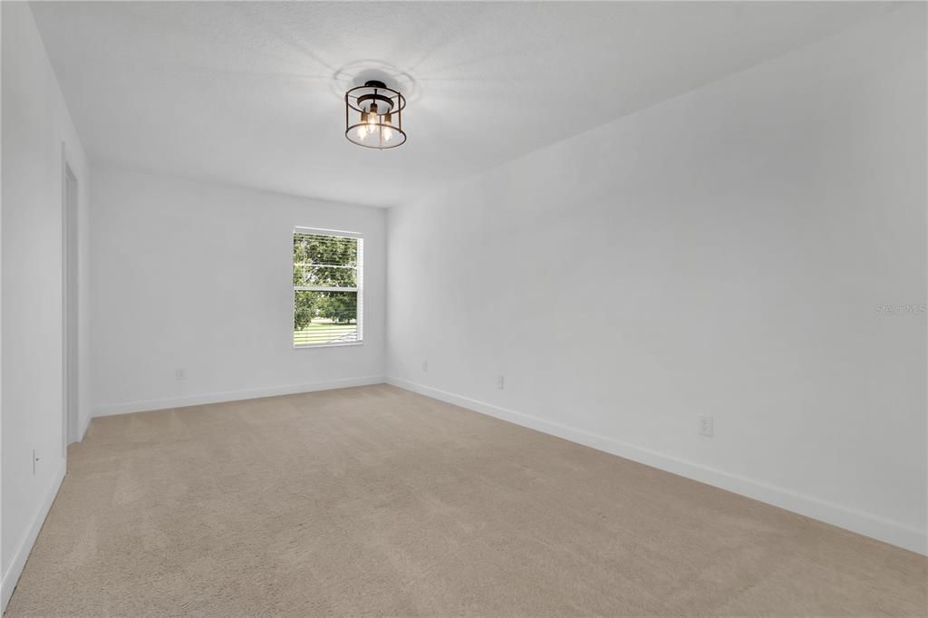 For Sale: $349,000 (4 beds, 3 baths, 2534 Square Feet)