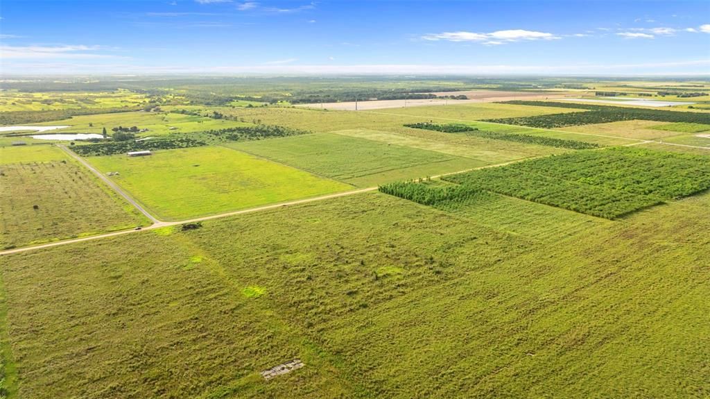 На продажу: $299,999 (9.70 acres)