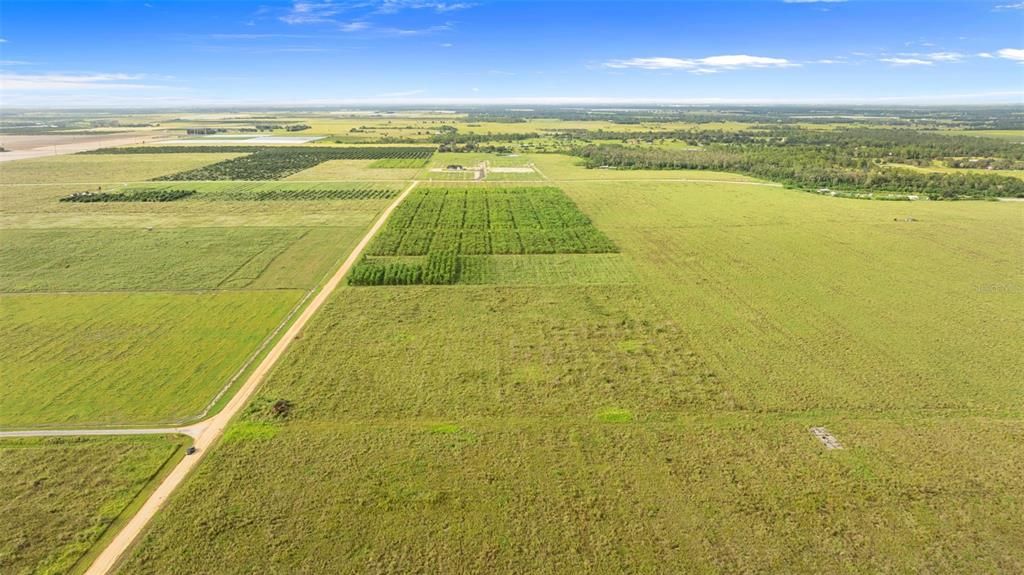 На продажу: $299,999 (9.70 acres)