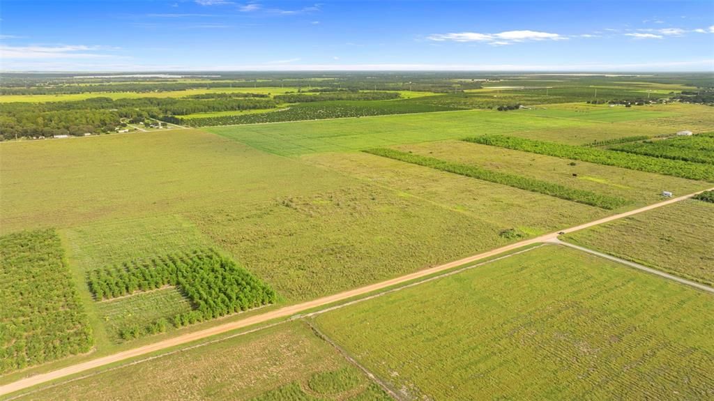 На продажу: $299,999 (9.70 acres)