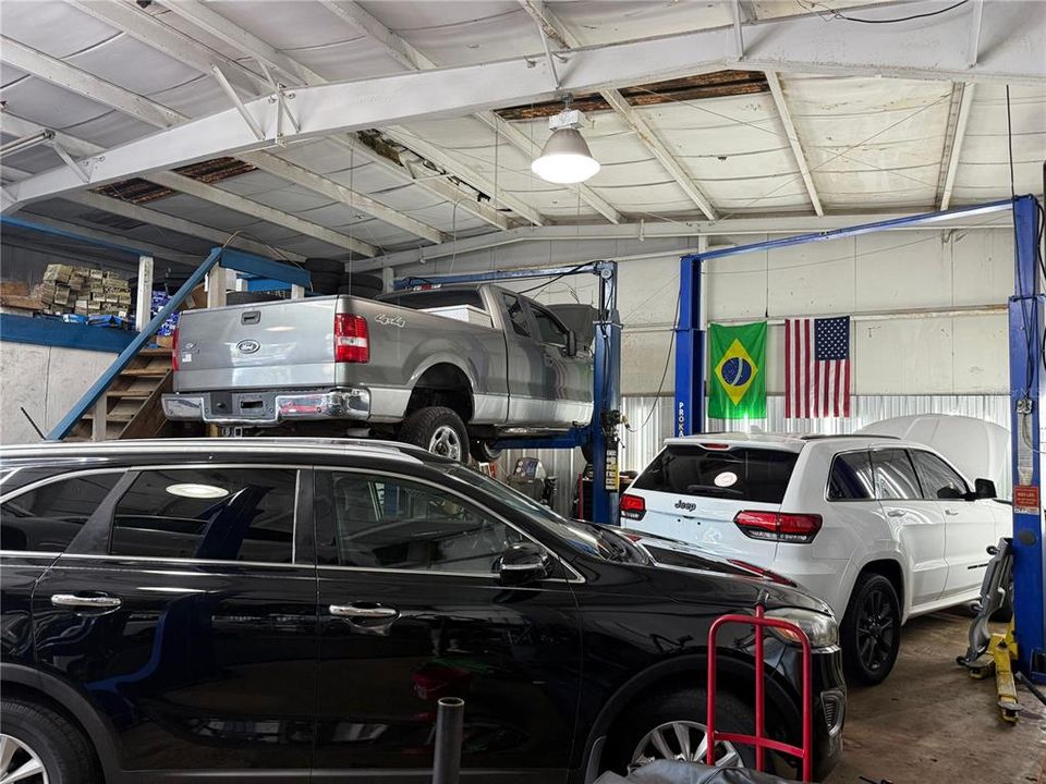 For Sale: $249,990 (0 beds, 0 baths, 5200 Square Feet)