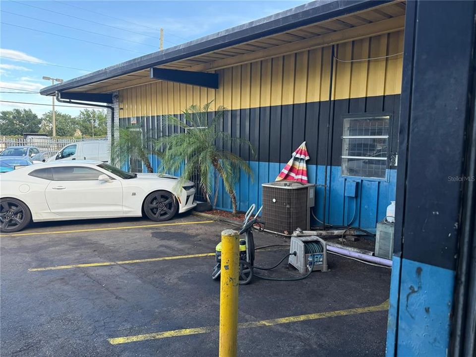 For Sale: $249,990 (0 beds, 0 baths, 5200 Square Feet)