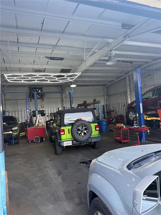 For Sale: $249,990 (0 beds, 0 baths, 5200 Square Feet)