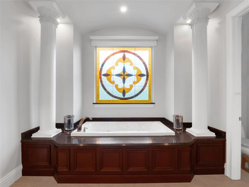 For Sale: $2,500,000 (4 beds, 4 baths, 12842 Square Feet)