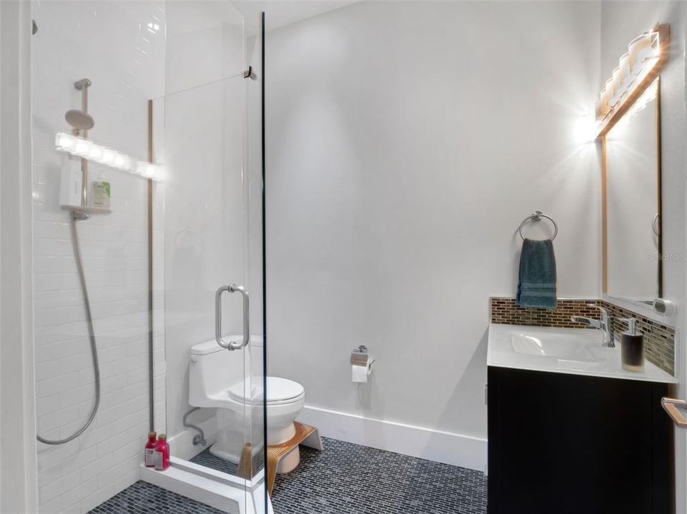 For Sale: $2,500,000 (4 beds, 4 baths, 12842 Square Feet)