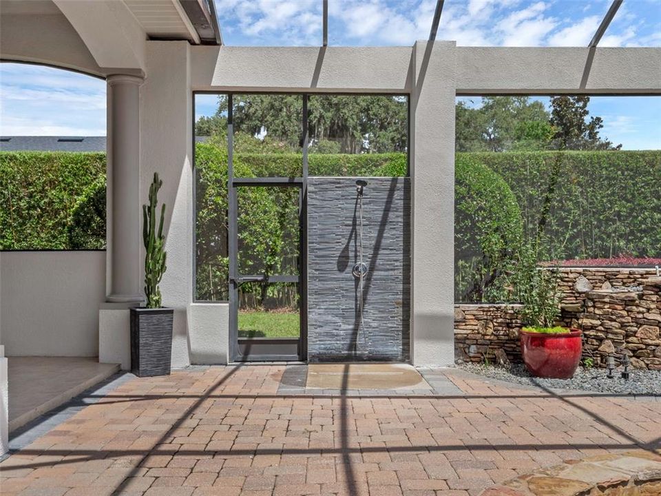 For Sale: $2,500,000 (4 beds, 4 baths, 12842 Square Feet)