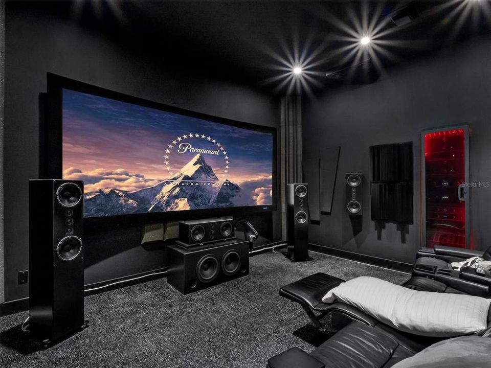 For Sale: $2,500,000 (4 beds, 4 baths, 12842 Square Feet)