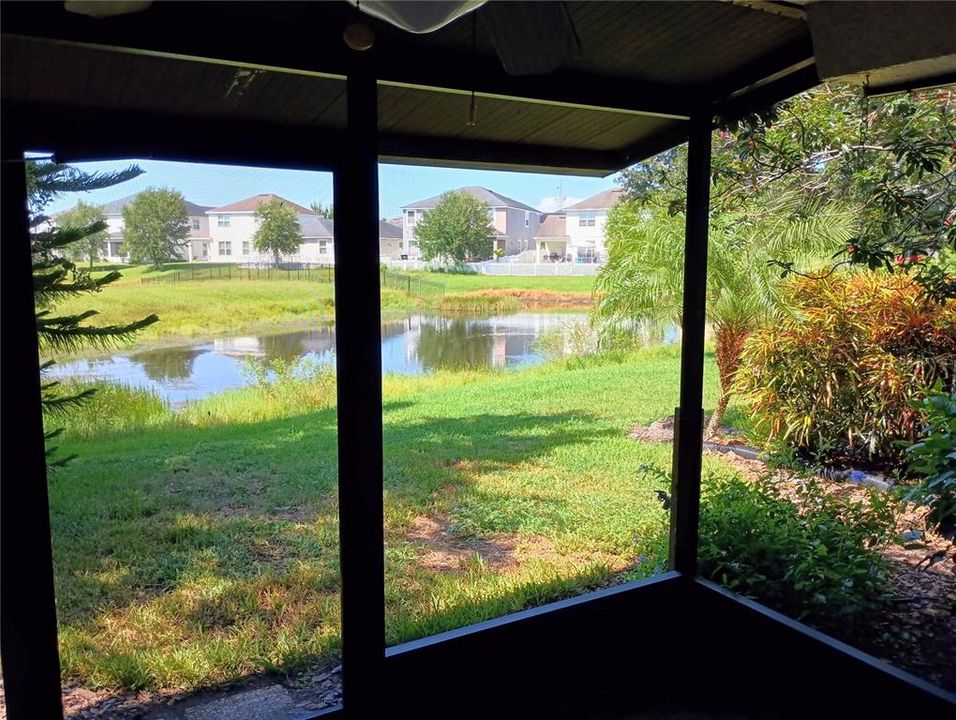 Active With Contract: $159,000 (2 beds, 2 baths, 1197 Square Feet)