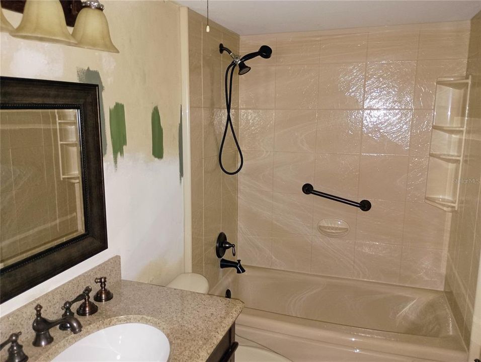 Active With Contract: $159,000 (2 beds, 2 baths, 1197 Square Feet)