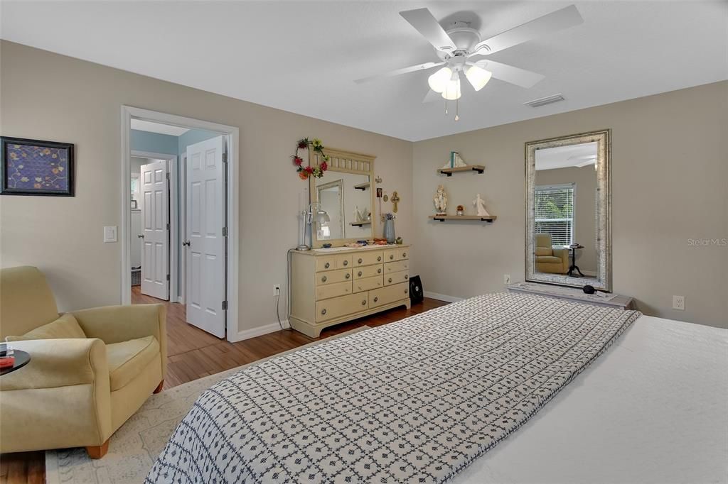 Active With Contract: $436,900 (4 beds, 3 baths, 2028 Square Feet)