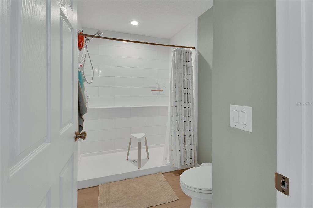 Active With Contract: $436,900 (4 beds, 3 baths, 2028 Square Feet)