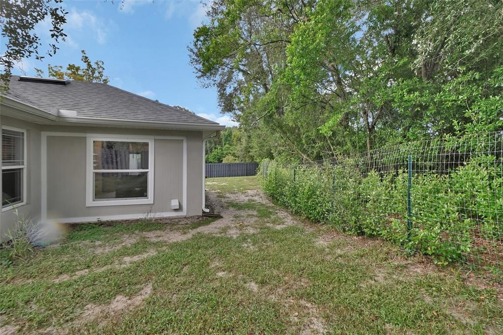 Active With Contract: $436,900 (4 beds, 3 baths, 2028 Square Feet)